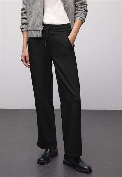 Straight Leg Hose black