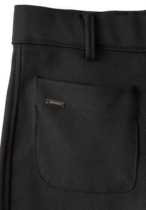 straight-leg-hose-black
