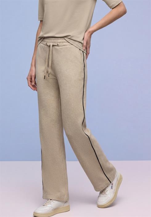 straight-leg-hose-cotton-beige