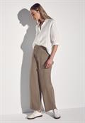 Straight Leg Hose dark mocha beige