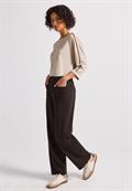 Straight Leg Hose deep roast brown