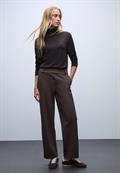 Straight Leg Hose deep roast brown