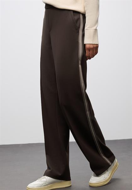 Straight Leg Hose deep roast brown