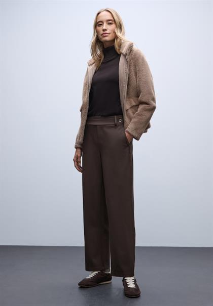 Straight Leg Hose deep roast brown