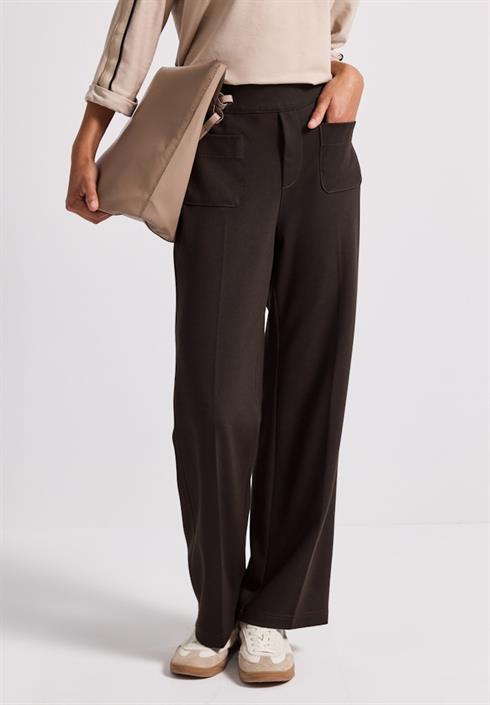 straight-leg-hose-deep-roast-brown
