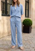 Straight Leg Hose mit Paperbagbund light blue soft wash