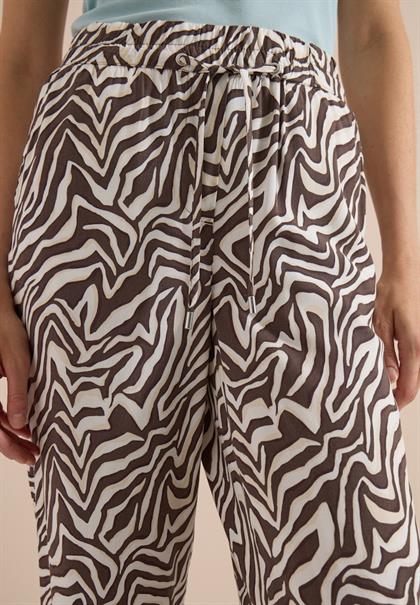 Straight Leg Hose mit Zebraprint brown cacao