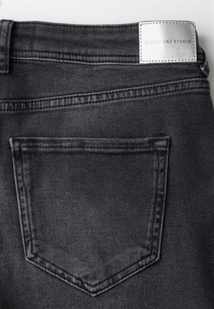 Straight Leg Jeans black soft wash
