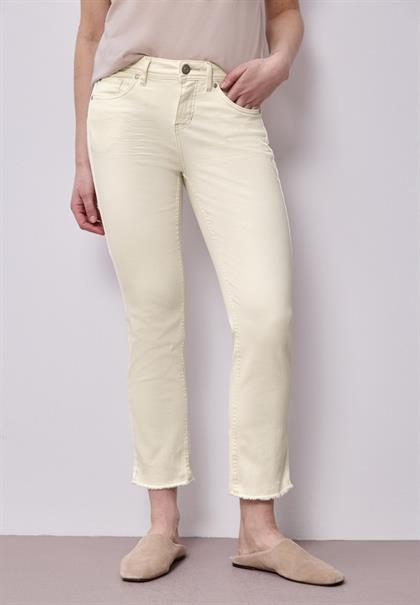 Straight Leg Jeans mit fransigem Saum ecru soft washed