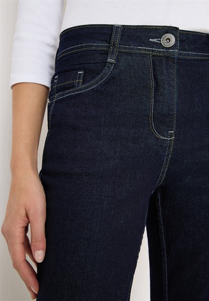 Straight Leg Jeans rinsed wash