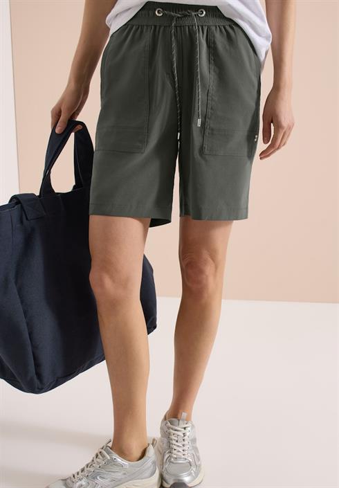straight-leg-shorts-im-loose-fit-clear-khaki