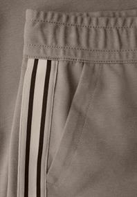 Straight Leg Strukturhose bark brown