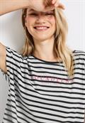 Streifenshirt mit Wording black