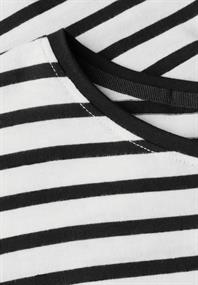 Streifenshirt mit Wording black