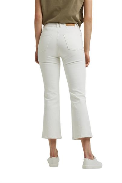 Stretch-Hose mit ausgestelltem Bein off white