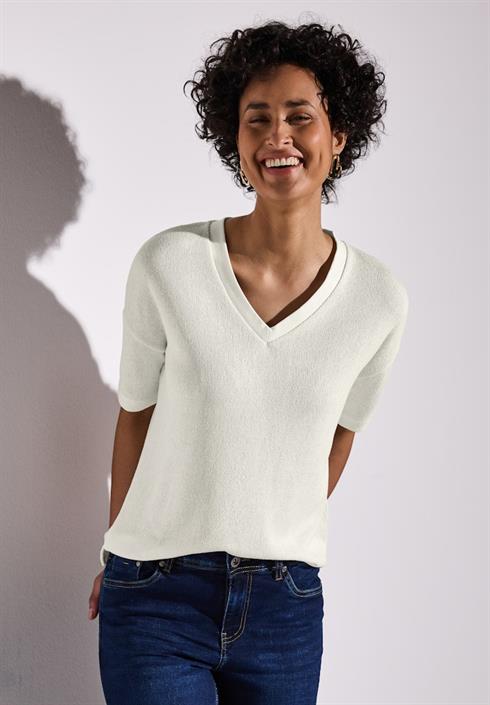 strick-look-t-shirt-off-white