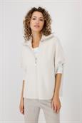 Strickcape mit Zopfmuster oat milk
