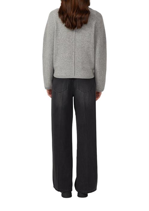 strickjacke-grau