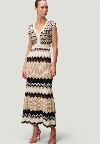 Strickkleid natureblack