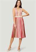 Strickkleid patch creamred