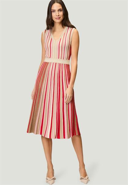 Strickkleid patch creamred