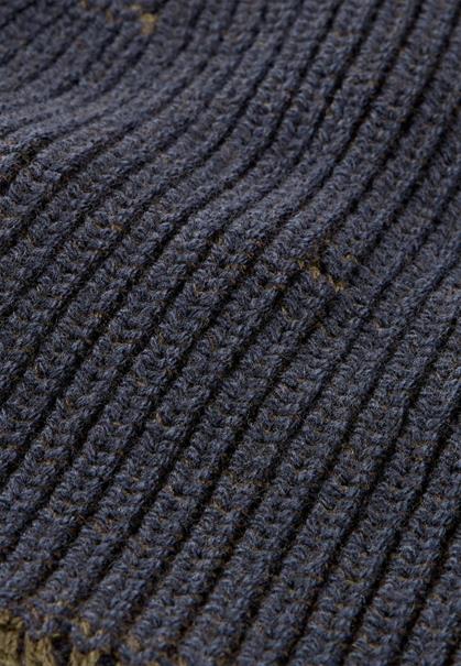 Strickmütze mit Schriftzug dark choclate