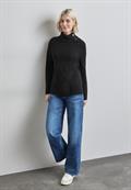 Strickpullover black