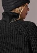 Strickpullover black