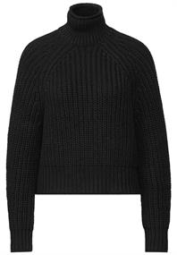 Strickpullover black