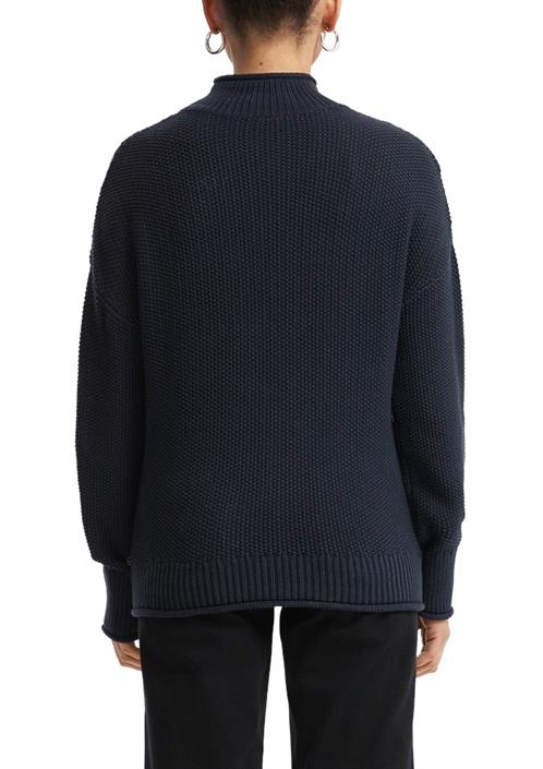 strickpullover-blau