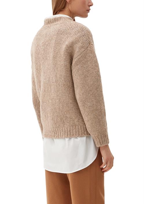 strickpullover-braun
