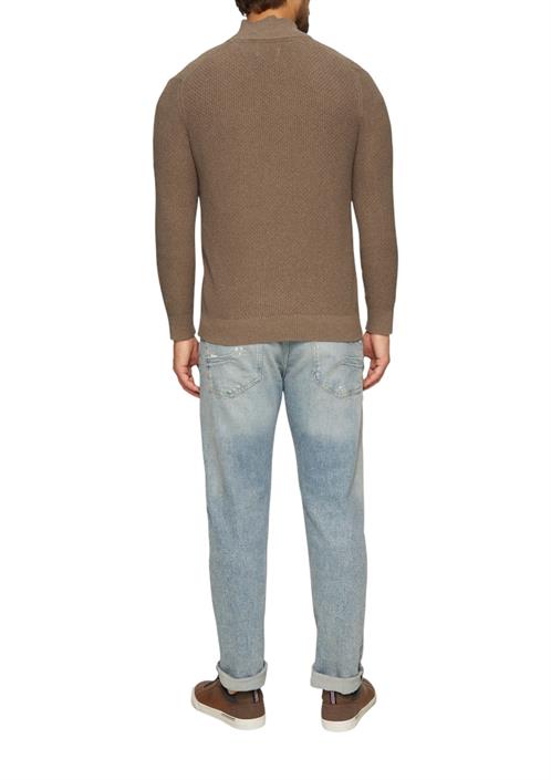 strickpullover-braun