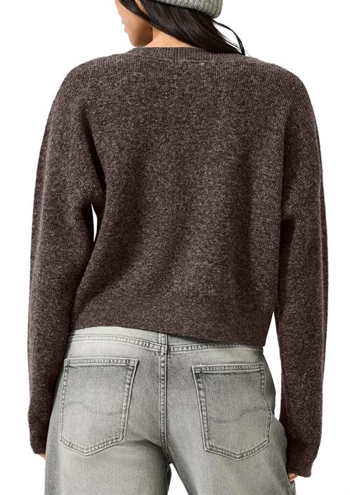 strickpullover-braun