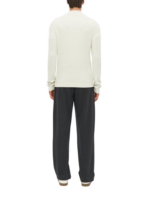 strickpullover-creme