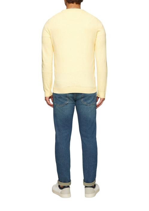 strickpullover-gelb