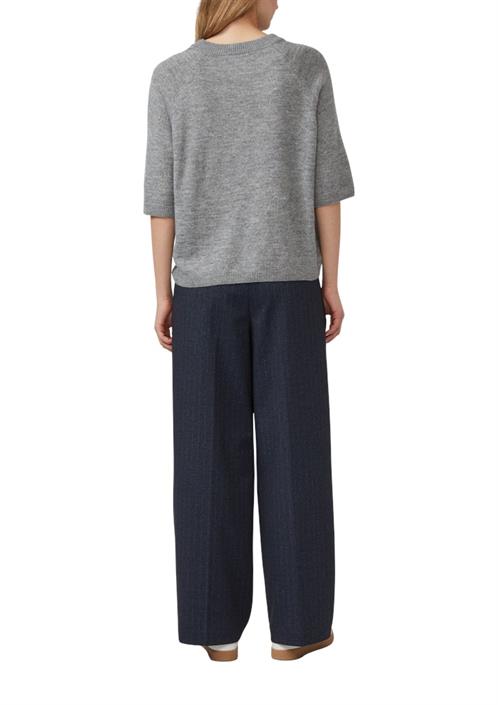 strickpullover-grau
