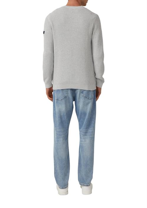 strickpullover-grau