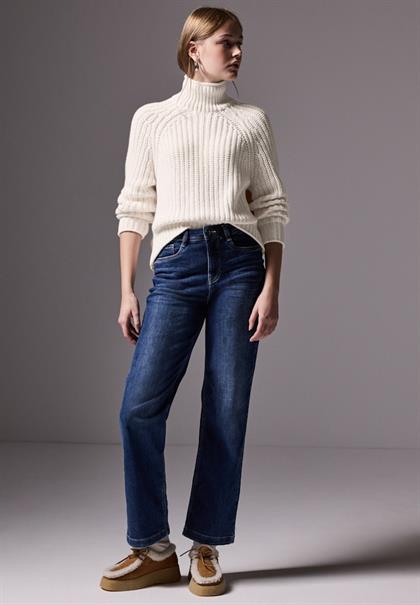 Strickpullover lucid white