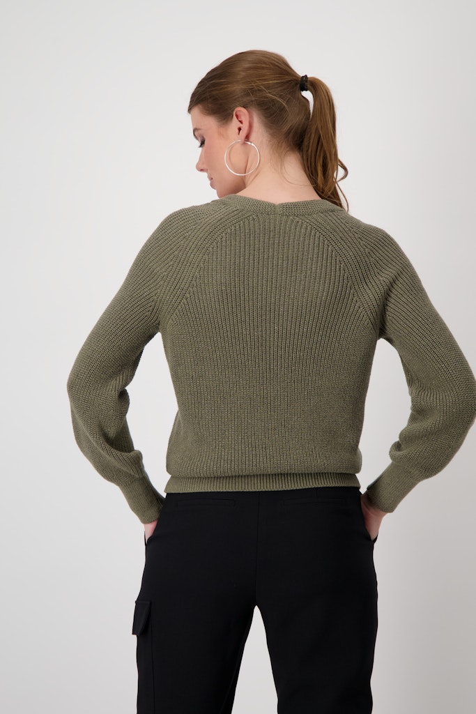 strickpullover-mit-lurex-green-tea