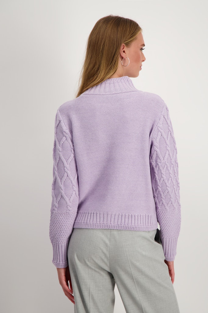 strickpullover-mit-mix-zopfmuster-soft-lilac