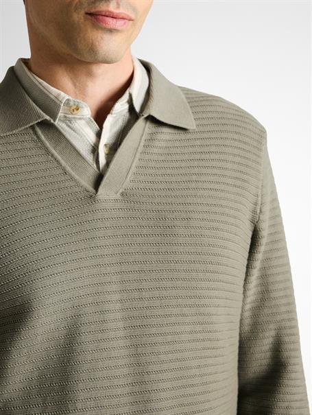 Strickpullover mit Polokragen greyish shadow olive