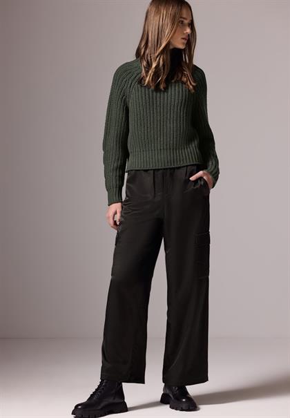 Strickpullover oil green