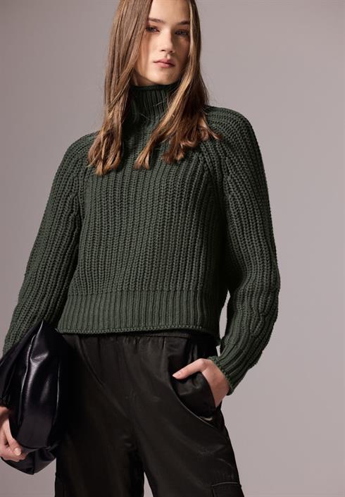 strickpullover-oil-green