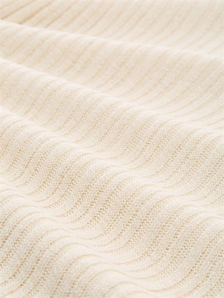 Stricktop mit V-Ausschnitt dove white