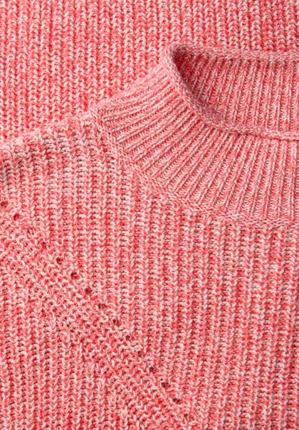 striking coral