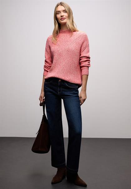 striking coral