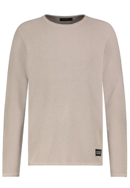 string beige