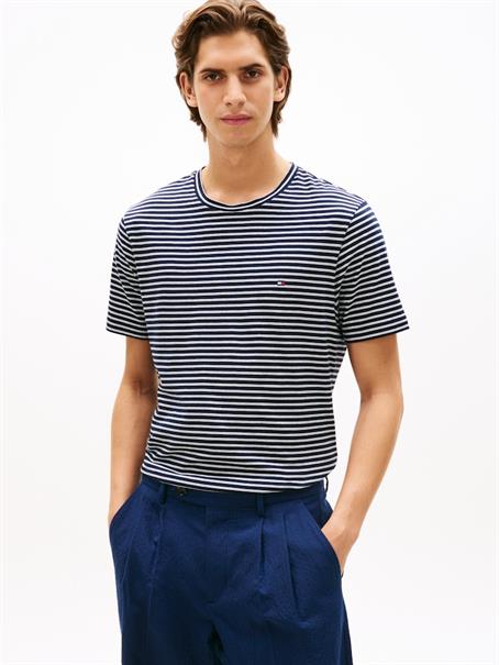 Stripe Flag Embroidery Crew Neck T-Shirt desert sky - ecru stripe