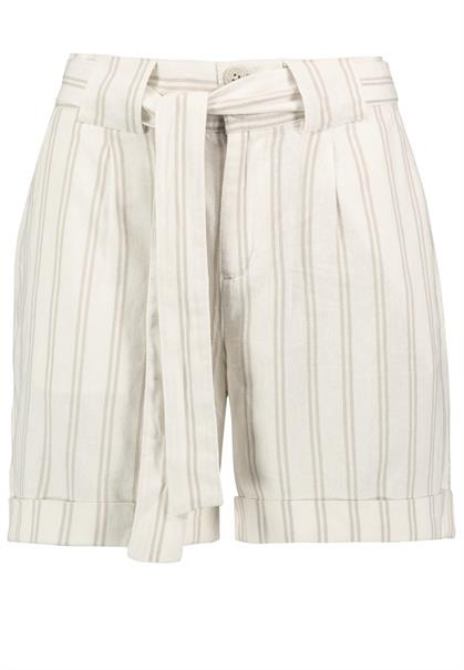stripes: light sand-white