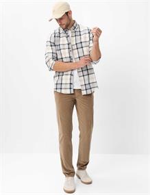Style Daniel chalk white